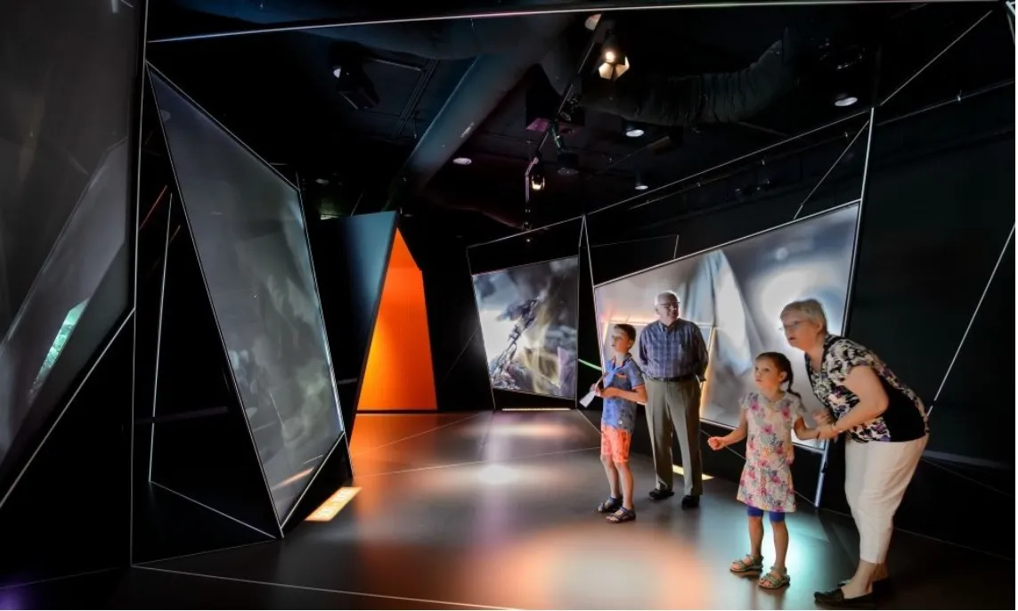 Experience Centres & Museums